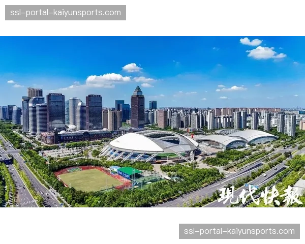 “足球遗产项目”走访：曼彻斯特社区足球场翻新工程即将完工