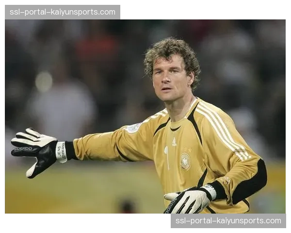 专栏作家:英超“门将参与传导”战术已成标配,但失误风险依然存在 专栏作家:英超“门将参与传导”战术已成标配,但失误风险依然存在